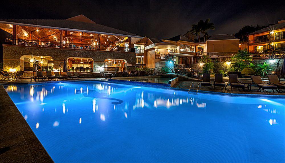 Le Grand Courlan Spa Resort Adults Only Black Rock Екстер'єр фото