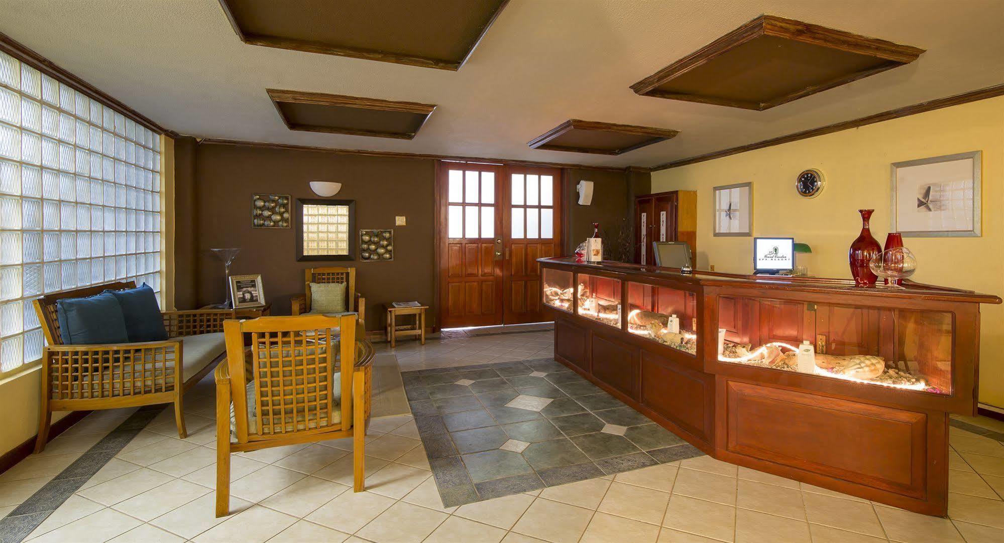 Le Grand Courlan Spa Resort Adults Only Black Rock Екстер'єр фото